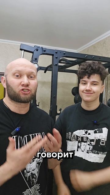 Техника махов гантелями для дельт от Фила Хита Мр. Олимпия смотреть онлайн