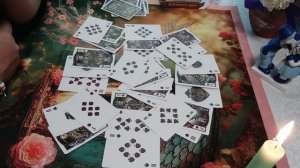 О сопернице и её жизни. Кто окружает и что огорчает