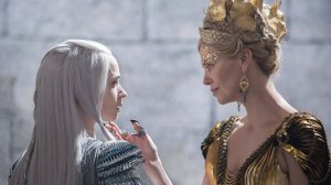 Белоснежка и Охотник 2 (Крис Хемсворт, Джессика Честейн, Эмили Блант, Шарлиз Терон)