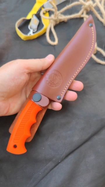 Нож Ачиколь. рукоять оранжевый эластрон смотреть онлайн