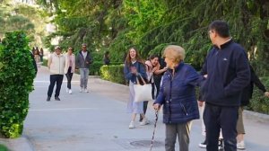 Prank Scaring People !! Funny Reactions in Madrid !! Bushman Prank