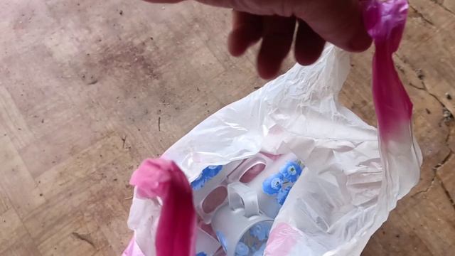 Вентилятор, кружки,. одежда с мусорки смотреть онлайн