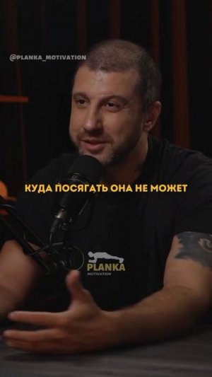 Смеются над каблуками те, кто не знает, что такое быть любимым!