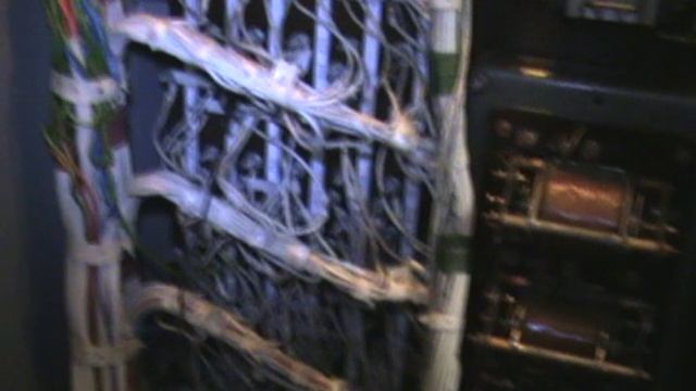 3. Срабатывает АЗВ №813. Электровоз Чс4т