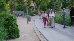 Bushman Prank in Madrid_ People get very Scared !