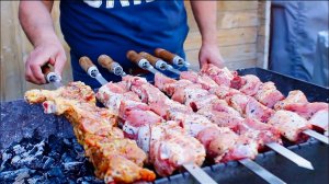 Как быстро замариновать мясо для шашлыка для получения вкусного и сочного результата