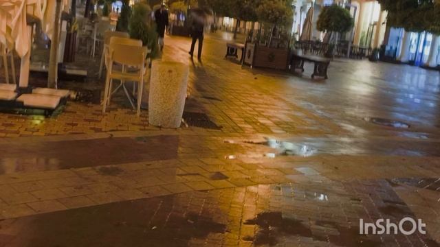 Первая ночь в своём доме/Сильно поранила палец смотреть онлайн