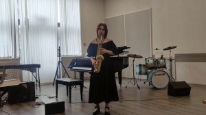 Ж.Косма "Опавшие листья" - Пахомова Злата (саксофон) Обуховская ДШИ