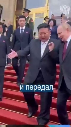 Трамп ревнует? 😂