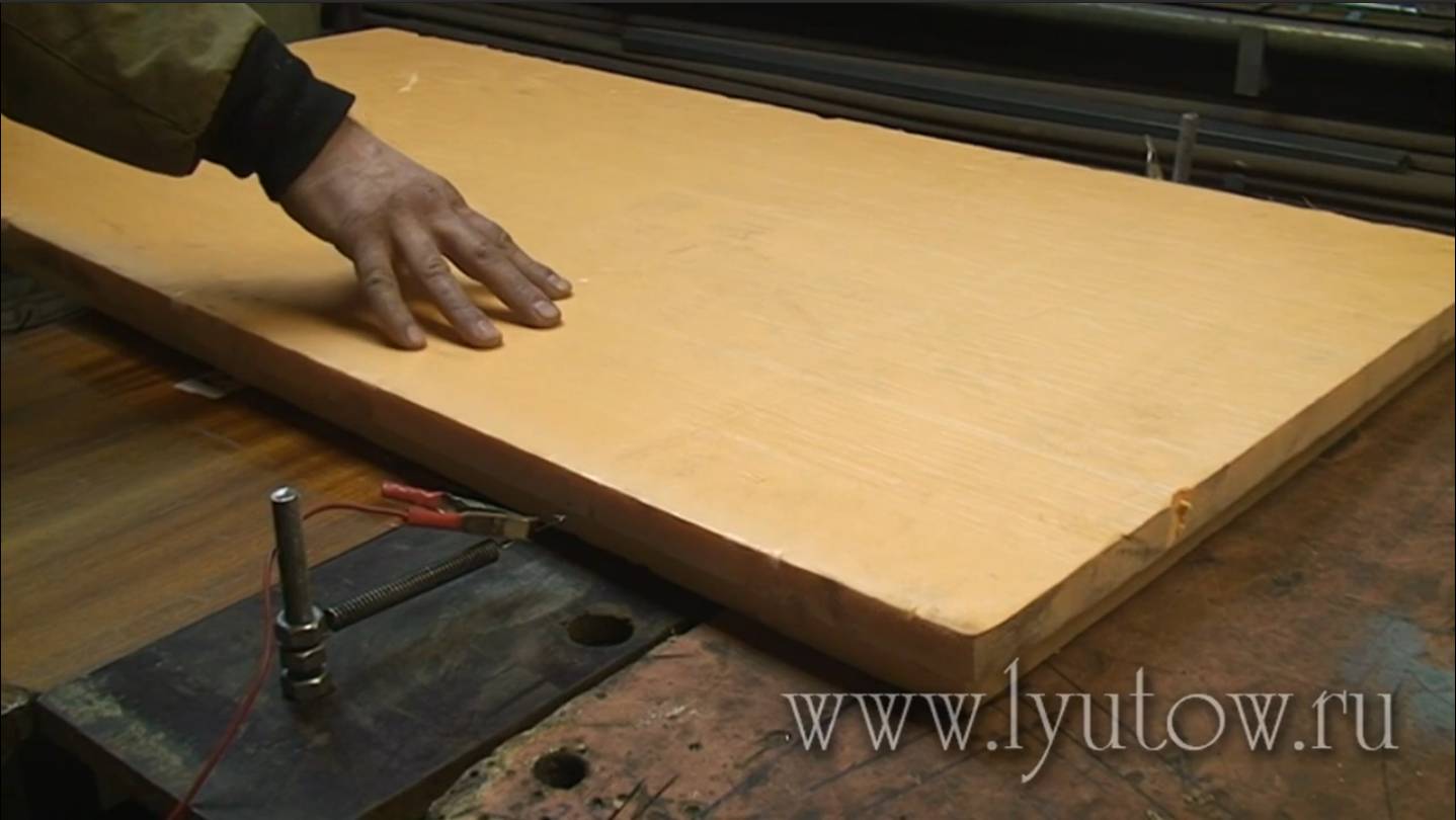 Простое приспособление для резки пенопласта смотреть онлайн