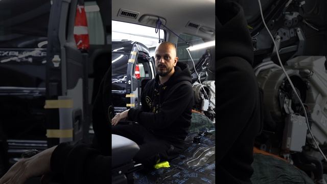 Установка обвеса, шумоизоляция и акустика, окрас суппортов, шиномонтаж на Toyota Land Cruiser Prado