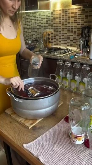 Как быстро процедить компот🔥