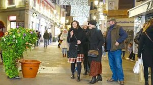 BUSHMAN PRANK GIVING SCARES OF TERROR !!!