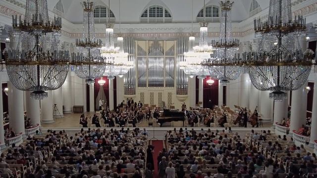 ЦФАСМАН. Сюита для фортепиано с оркестром