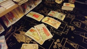 Весы октябрь 2025. Таро расклад