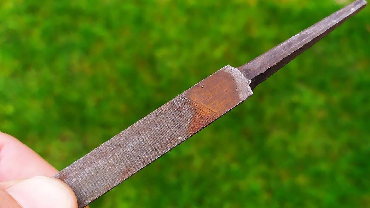 ДАЖЕ НЕ ВЗДУМАЙ выкинуть старый НАПИЛЬНИК! ОТЛИЧНАЯ самоделка своими руками! смотреть онлайн