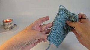 Красивые и простые кромочные петли платочной вязкой