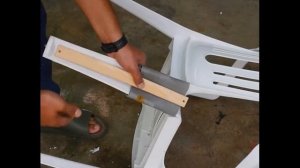 Как починить сломанный пластиковый стул