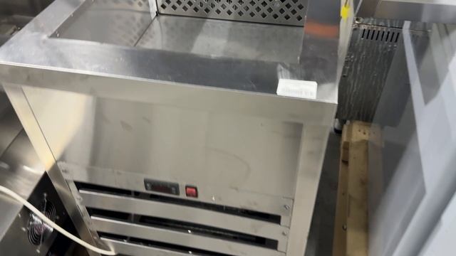 Прилавок холодильный, открытый 600*700*870 (2 569)