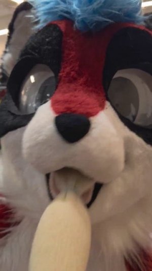 Twitch: EricMyval Сосиски енота