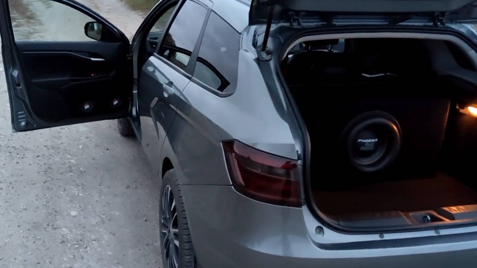 Громкий фронт на динамиках DL Audio Phoenix SQL 200 Neo и усилителе DL Audio Raven 2.750 V.2 смотреть онлайн