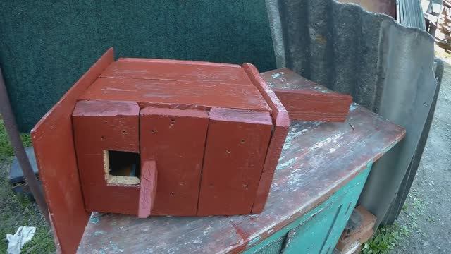 Как легко сделать скворечник.