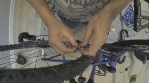 Как застегнуть / расстегнуть велосипедную цепь