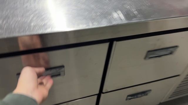 Стол холодильный Abat СХС-70-01 (4 ящика, борт) (2 570)