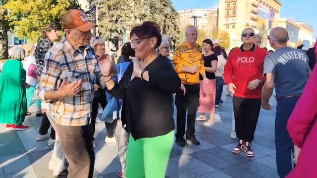 БЕЛАЯ СИРЕНЬ! ХАРЬКОВ ТАНЦЫ СЕНТЯБРЬ 2025 #харьков смотреть онлайн