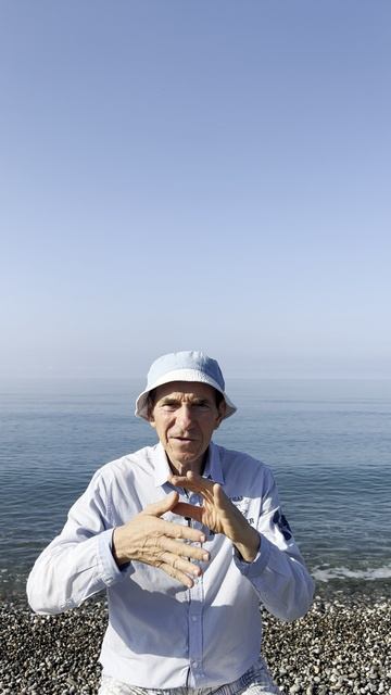 Уверенность в звтращнем дне смотреть онлайн