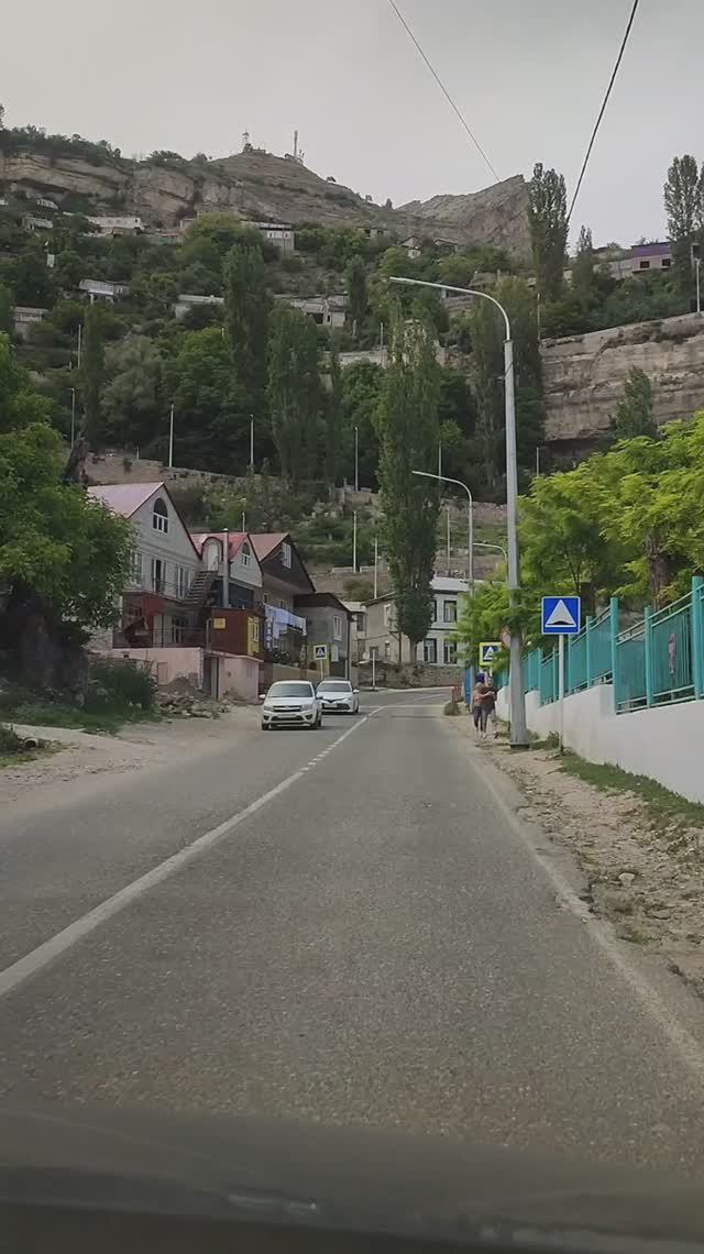 Поднимаемся к Гунибу. Гуниб – высокогорное село в Дагестане, расположенное на высоте около 1500 м смотреть онлайн