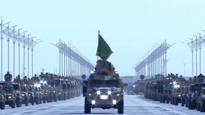 Ахалтекинцы, корабли и самолеты: военный парад в честь Дня независимости прошел в Ашхабаде