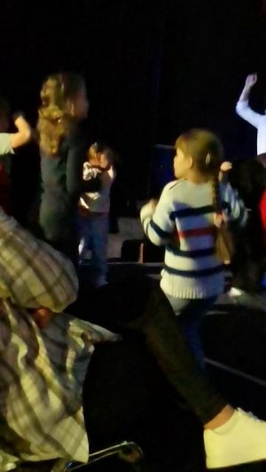 VID_20250925_211727.mp4