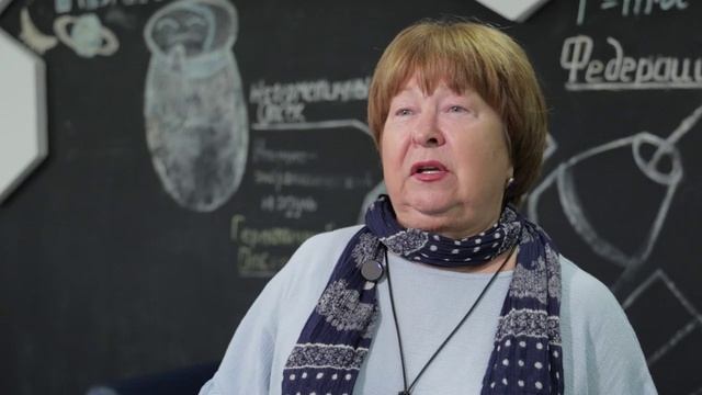 Путёвка в жизнь: школьники Королёва вернулись к научной работе в «Кванториуме» смотреть онлайн