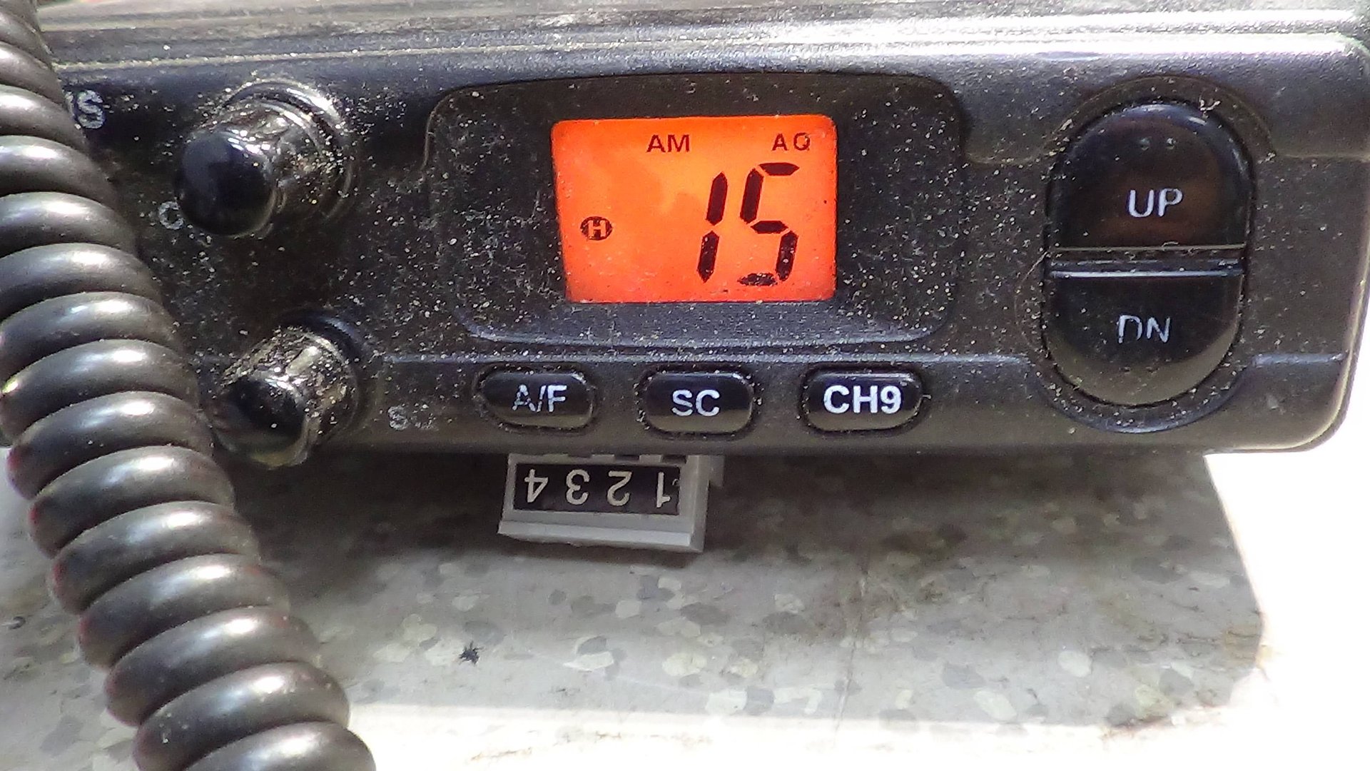 MJ-300 смотреть онлайн