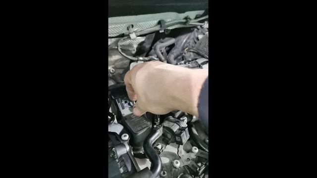 WV Tiguan 2018 г.в. 2.0 Снятие свечи зажигания ДВС