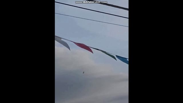 Видео НЛО Подборки НЛО за сентябрь. Летающие тарелки разлетались по всей земле смотреть онлайн