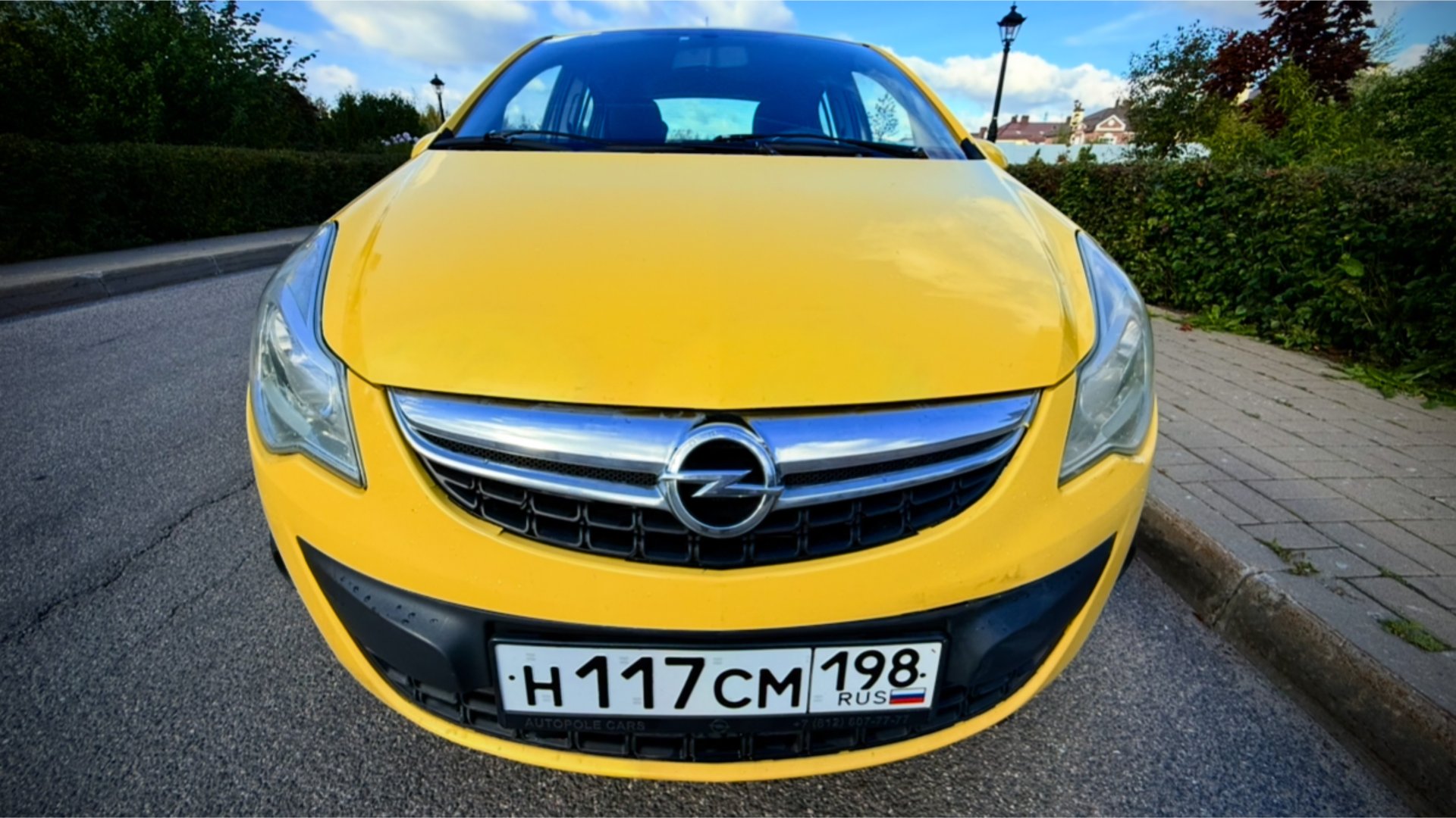Opel Corsa 2 рест, 2013 год, 1.4 AT, в отличном техническом состоянии смотреть онлайн