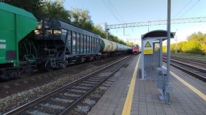 Скорый поезд "Таврия" под ЭП20 на станции Локомотивстрой (Новочеркасск).