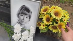 ЕЁ ТЕЛО НАШЛИ СПУСТЯ ТРИ МЕСЯЦА ... СТРАШНАЯ СМЕРТЬ АКТРИСЫ ВЕРЫ ИВЛЕВОЙ ... Машкинское кладбище