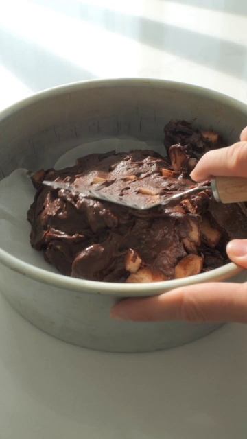 Шоколадный пирог с грушей 🍐 смотреть онлайн