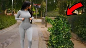 CRAZY SCARES TO THE PEOPLE !! BUSHMAN PRANK