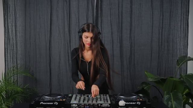 ARMINA - Studio Mint  - Wroclaw - 27.01.2023 (Progressive House  & Melodic Techno Mix)