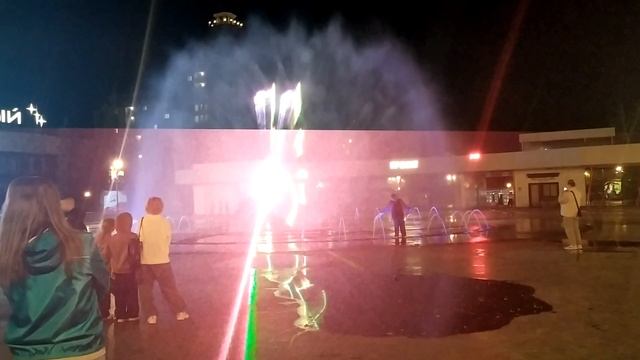 Липецкий музыкальный фонтан (3)