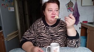 А может она шла на запах ❓🧑🏫