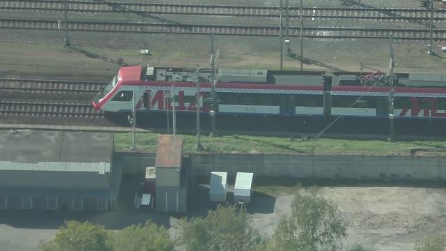 Съёмка с Останкинской телебашни. ЭГЭ2Тв (ЦППК) скорый приг. поезд № 7377/7378 Зеленоград - Ипподром. смотреть онлайн