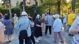 ЧЕРВОНА КАЛИНА! ХАРЬКОВ ТАНЦЫ СЕНТЯБРЬ 2025 #kharkiv (1)