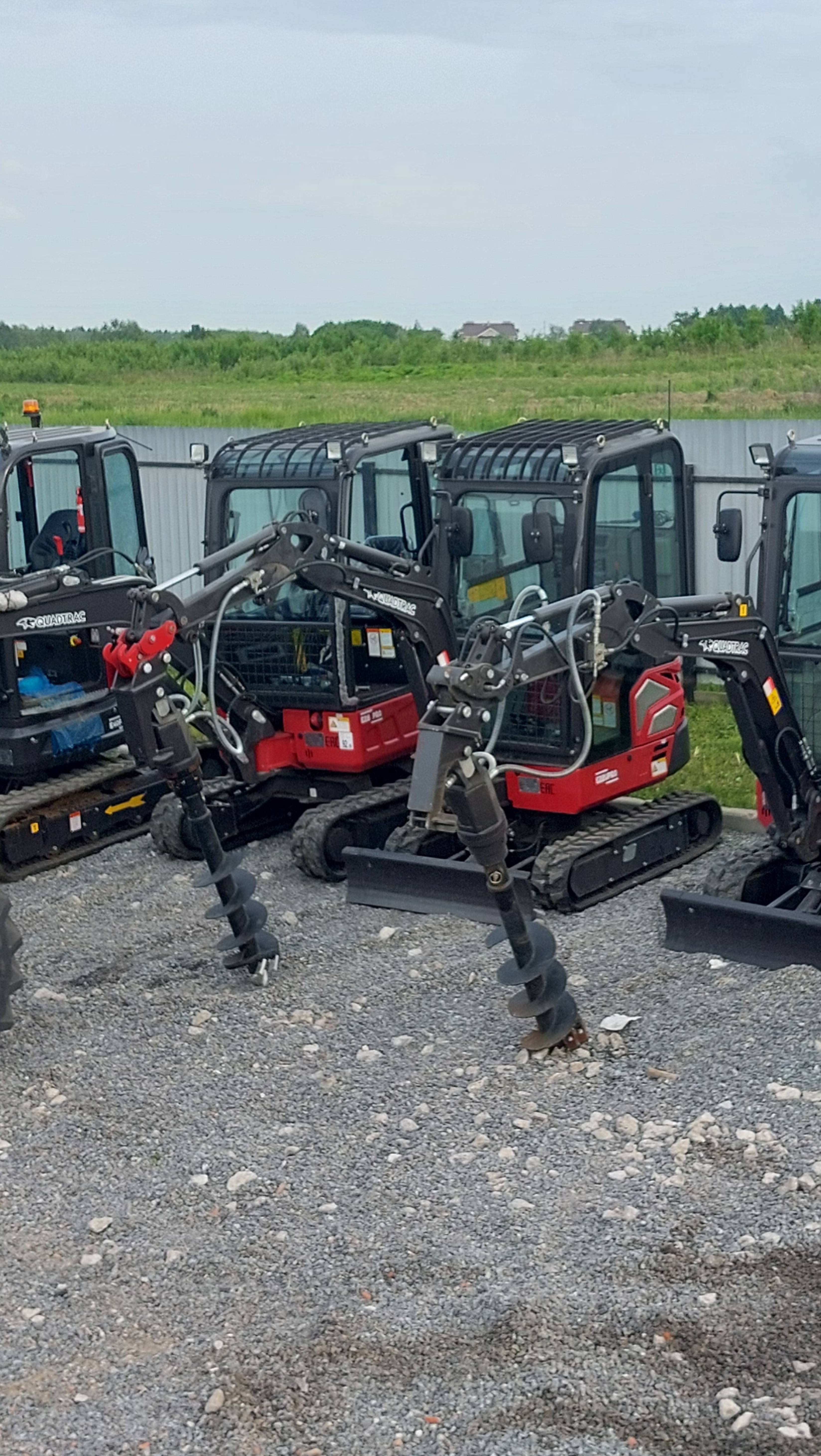 Мини эскаватор QUADTRAC E22U PRO +7-988-240-55-08