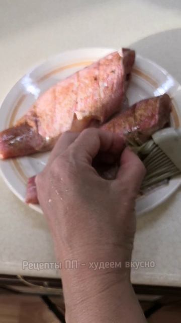 Запеченный морской окунь