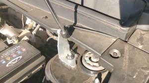 123) Jetour Dashing (Джетур Дашинг). Пробег 19912 км. Установка газовых упоров капота #2.